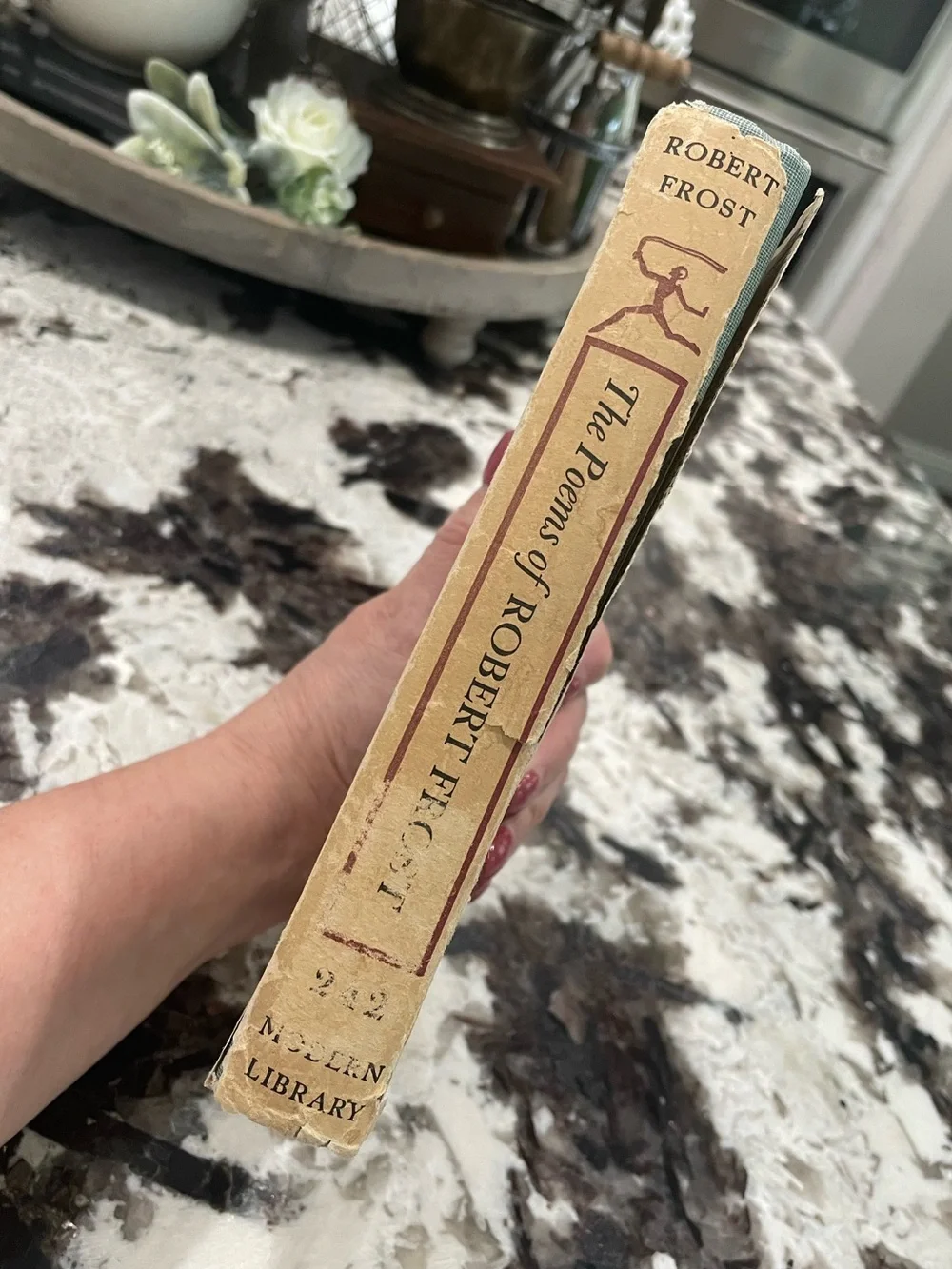 1946 The Poems of Robert Frost — Vintage Hardcover